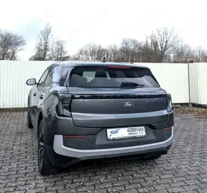 Ford Explorer Elektromotor mit Extended Range RWD 77kWh Select Bild 5
