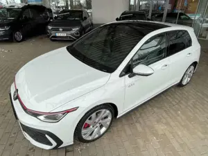 Volkswagen Golf 2.0 TSI OPF DSG GTI Bild 3