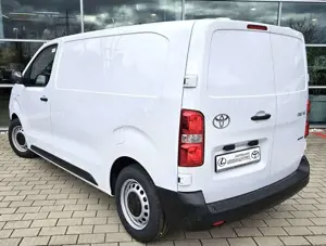 Toyota Proace Electric (75 kWh) L1 Duty Bild 3