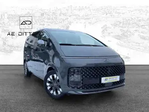 Hyundai STARIA Signature 2WD Bild 2