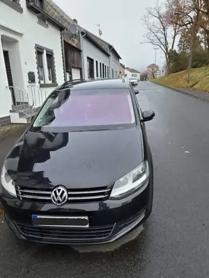 Volkswagen Sharan 2.0 TDI 4Motion BlueMotion Technology Comfortline Bild 2