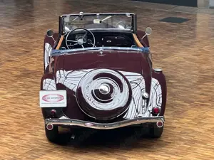 Citroen Others 7 Front 1,9 Liter Roadster-Cabriolet Bild 3