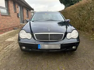 Mercedes-Benz C 180 C 180 Elegance Bild 4