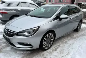 Opel Astra Sports Tourer Ultimate 1.Hd/Led/Leder/Navi