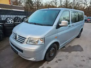 Volkswagen T5 Transporter Bus Shuttle lang