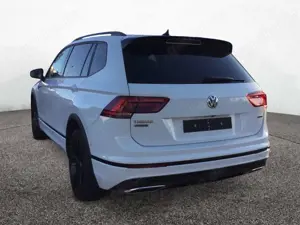 Volkswagen Tiguan Allspace 2.0 TDI Highline 4Motion PANO Bild 4