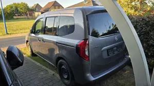 Mercedes-Benz T-Class T-Klasse Diesel T 180 d Automatik Edition Bild 4