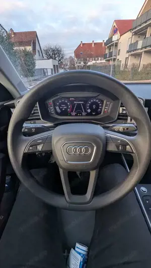 Audi A1 A1 30 TFSI citycarver S tronic Bild 5