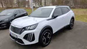 Peugeot 2008 2008 PureTech 130 EAT8 Allure