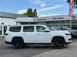 Jeep Wagoneer Series III 5.7 V8 HEMI eTorque, SER, TV Bild 3