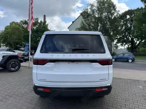 Jeep Wagoneer Series III 5.7 V8 HEMI eTorque, SER, TV Bild 5