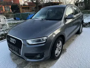 Audi Q3 2.0 TFSI quattro Keyless Sitzhz. wenig Km