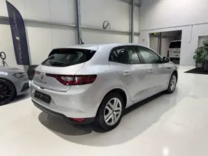 Renault Megane Play - Sitzheizung Klima Navi PDC 8-fach TÜVneu Bild 4