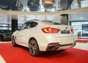 BMW X6 M d AHK HUD LED Keyless eGSD Standheizung Bild 5