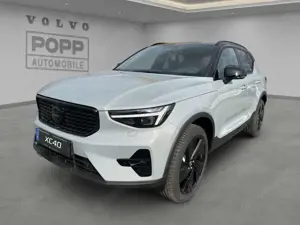 Volvo XC40 B3 Plus Black Edition 20" ACC DACH FHZ HK