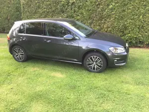 Volkswagen Golf 1.6 TDI BlueMotion Technology Allstar Bild 2
