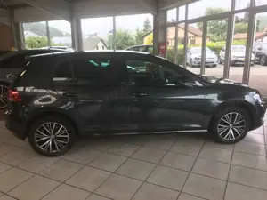 Volkswagen Golf 1.6 TDI BlueMotion Technology Allstar Bild 5