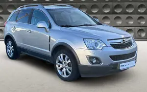 Opel Antara Cosmo 4x4 Leder Navi Xenon PDC Sitzh