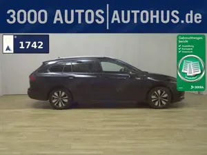Volkswagen Golf -8 Var. 1.5 eTSI Move Navi LED DC ACC SHZ