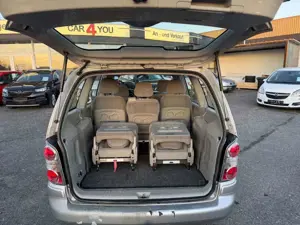 Hyundai Trajet 2.0 GLS 7-Sitzer AHK Tempomat MFA Euro4 Bild 5