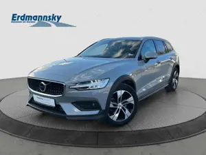 Volvo V60 Cross Country Country B4 AWD Plus/el.Sitze/R-Kam/LHZ Klima Navi