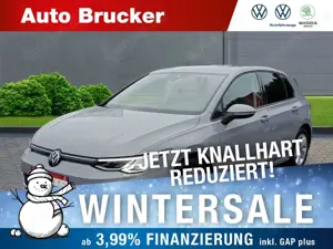 Volkswagen Golf VIII Life 1.5 TSI+Sportfahrwerk+Tempomat+Sitzheizu