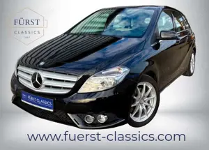 Mercedes-Benz B 200 LED Park Assist Leder Navi Klima SHZ PDC 1. Hand