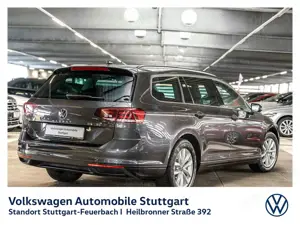 Volkswagen Passat Variant Business 2.0 TDI DSG Navi AHK Bild 2
