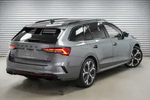 Skoda Octavia Kombi 2,0 TSI DSG RS - LAGER