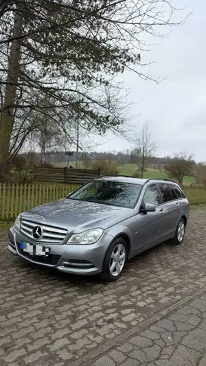 Mercedes-Benz C 200 T CDI DPF BlueEFFICIENCY