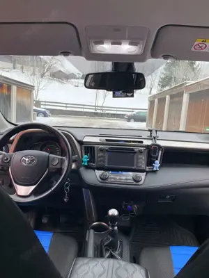 Toyota RAV 4 RAV 4 2.0 D-4D 4x2 Start-Stop