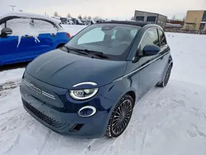 Fiat 500e La Prima