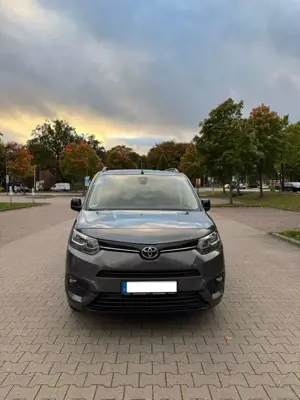Toyota Proace City ProaceCityVersoDiesel5-Türer1.5D-4D L1 TeamDE Bild 2