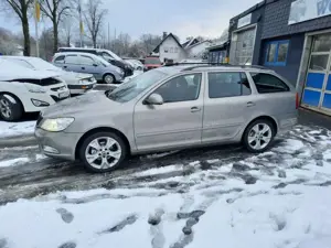 Skoda Octavia Combi Elegance Bild 4