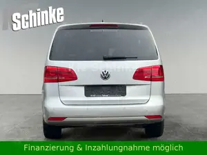 Volkswagen Touran Comfortline 7 Sitze*Navi* Bild 4