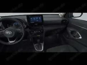 Toyota Yaris Cross 1.5 E FWD Teamplayer ACC+LED+Navi+LM Bild 5