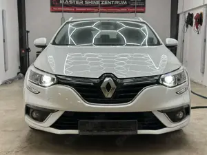 Renault Megane GT 1.2 TCe Business Edition AUTOM.*NAVI*PDC*SHZ* Bild 2
