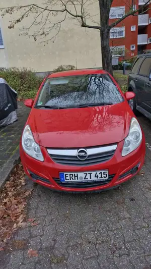 Opel Corsa 1.4 16V Selection 110 Jahre