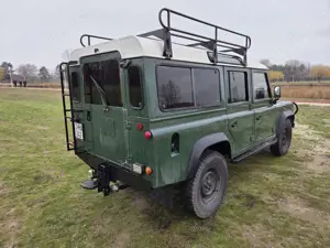 Land Rover Defender Typ 110 County Bild 4