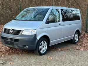 Volkswagen T5 Caravelle VW T5 Autom. Klima. Standheiz. 7-Sitzer