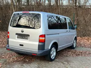 Volkswagen T5 Caravelle VW T5 Autom. Klima. Standheiz. 7-Sitzer Bild 4