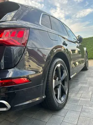 Audi SQ5 SQ5 3.0 TFSI Vollausstattung. Sommer/Winterreifen