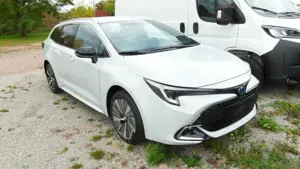 Toyota Corolla Touring Sports 2.0  Teamplayer ACC+LED