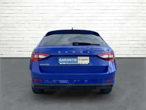 Skoda Superb Combi 1.5 TSI ACT Ambition *LED*Navi*DSG*DAB+* Bild 5