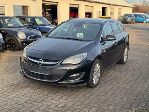 Opel Astra J Sports Tourer Exklusiv