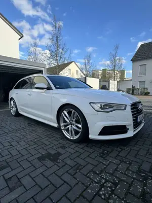 Audi A6 Audi A6 - S LINE-QUATTRO-PANO-NAVI-LEDER-KAM-AHK