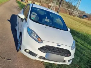 Ford Fiesta Fiesta 1.6 EcoBoost mit Leder-Sport-PaketST