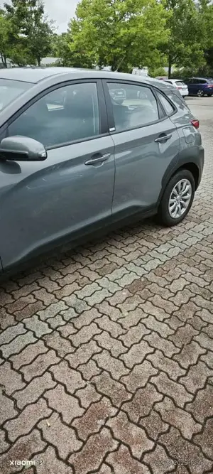 Hyundai KONA 1,0 T-GTI mit Garantie Bild 2