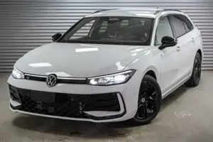 Volkswagen Passat Variant 2,0 TDI DSG 4Motion R-Line  -LAG. 142 kW (193 P...