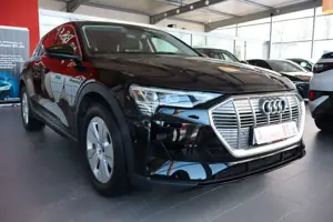 Audi e-tron 55 quattro,PDC,Navi,LED,Panorama,1.Hand Bild 3